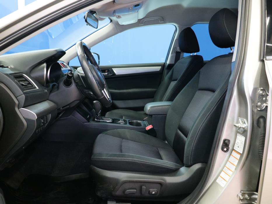 Subaru Outback 2016