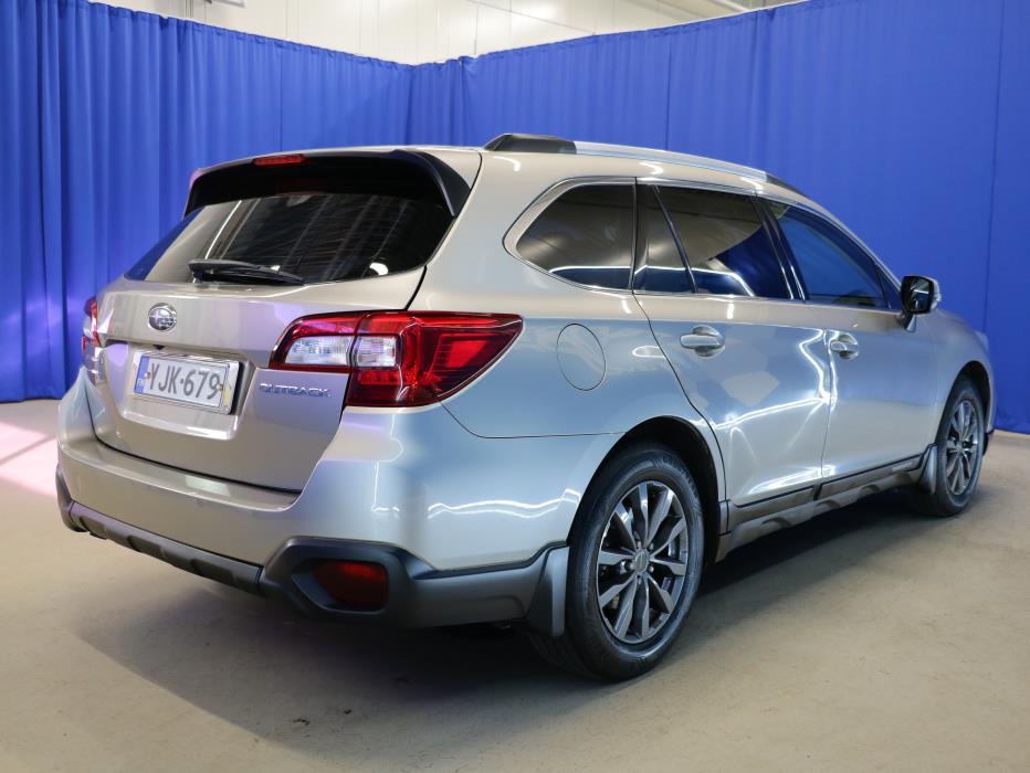 Subaru Outback 2016