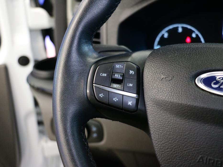 Ford Tourneo Custom 2022