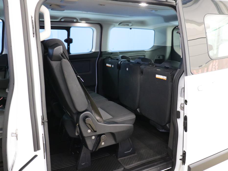 Ford Tourneo Custom 2022