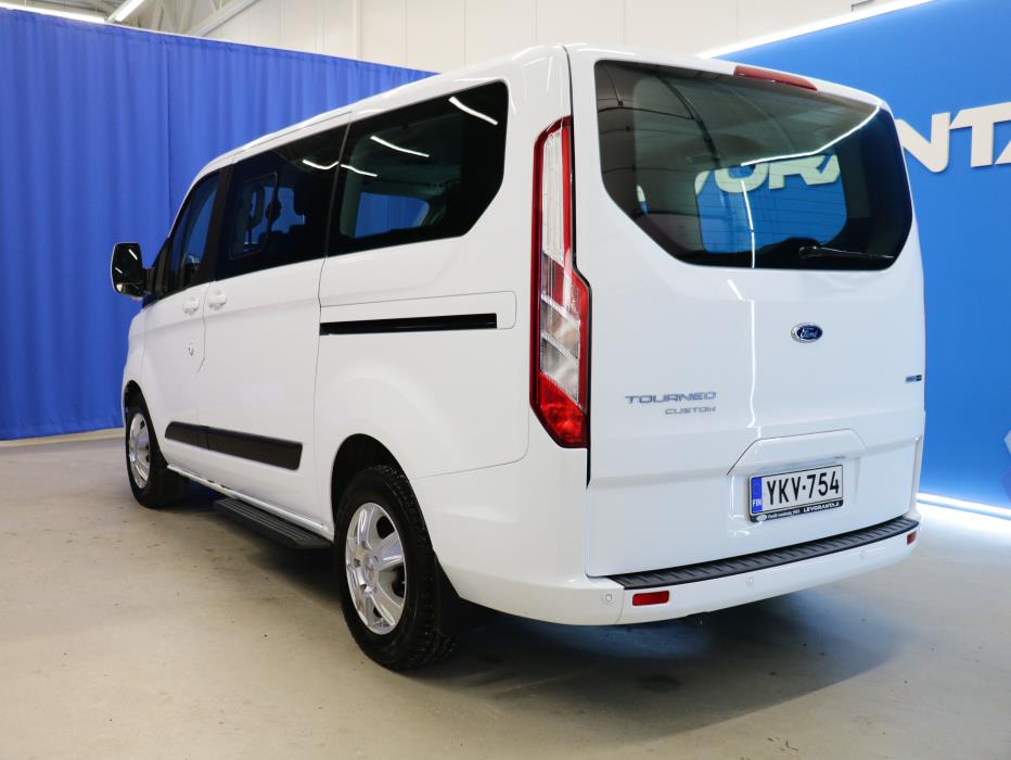 Ford Tourneo Custom 2022