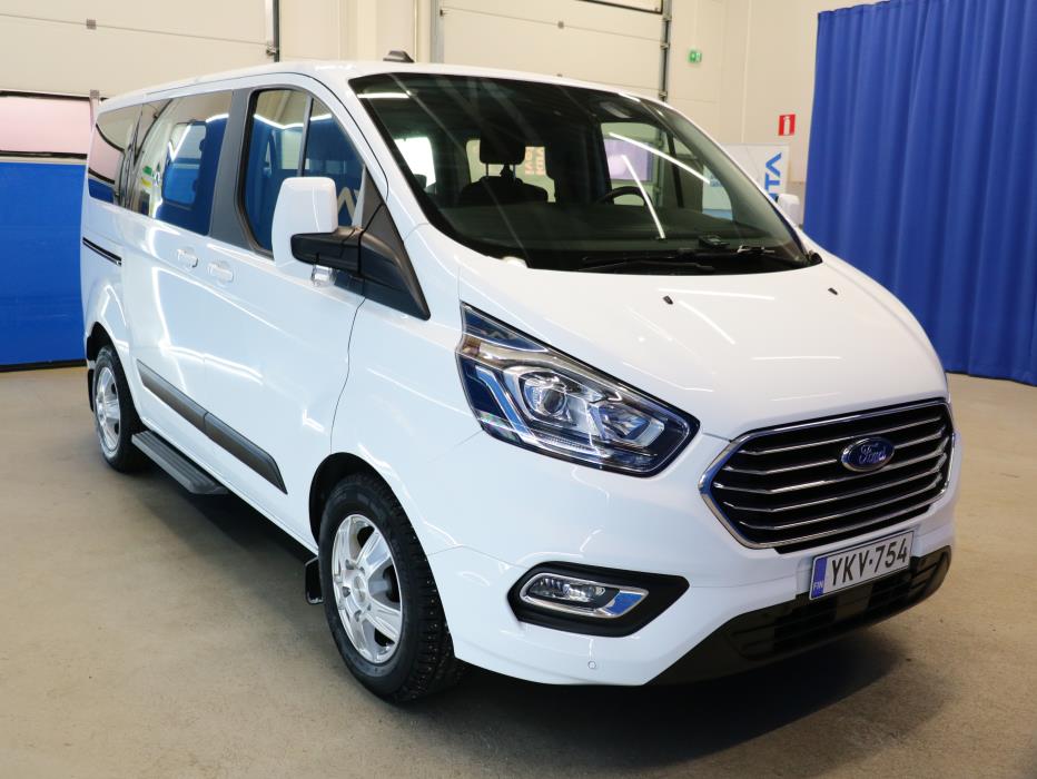 Ford Tourneo Custom 2022