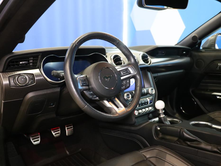 Ford Mustang 2021