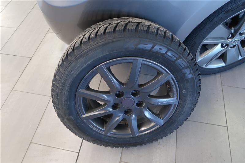 Toyota Avensis 2015