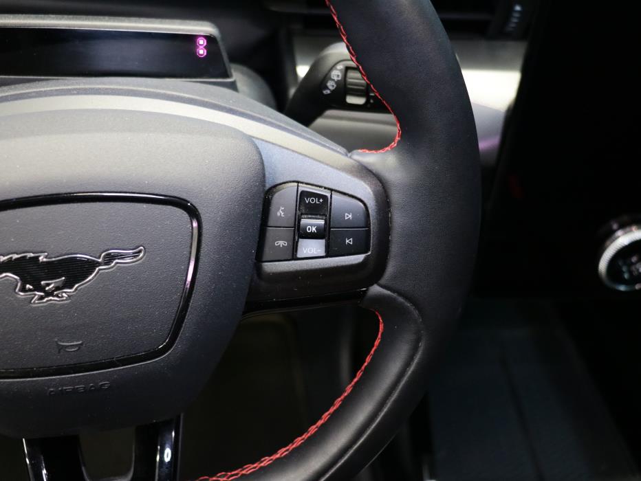 Ford Mustang Mach-E 2021