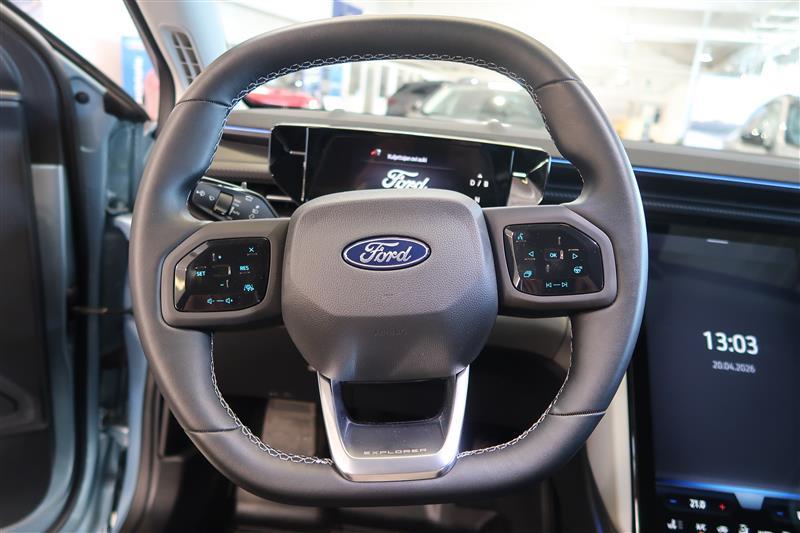 Ford Explorer 2025