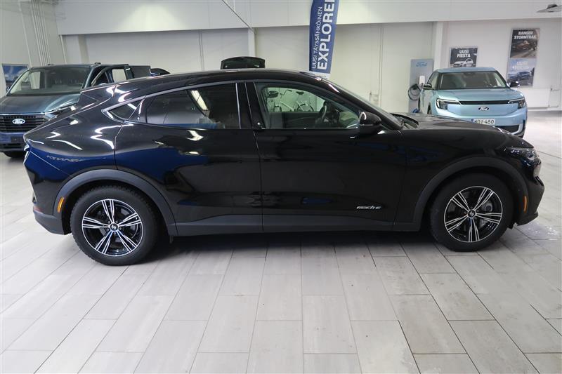 FORD Mustang Mach-E 2022