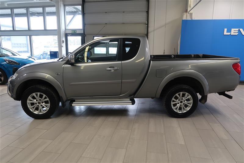Mitsubishi L200 2014