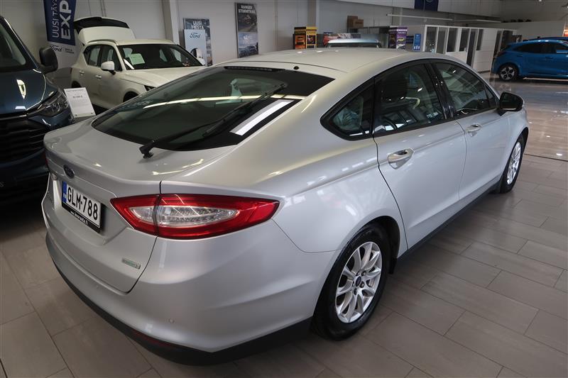 Ford Mondeo 2015