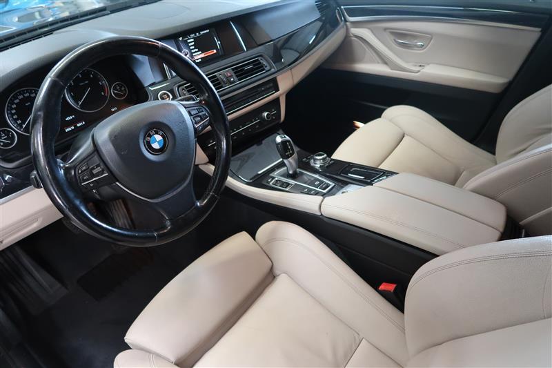 BMW 530 2016