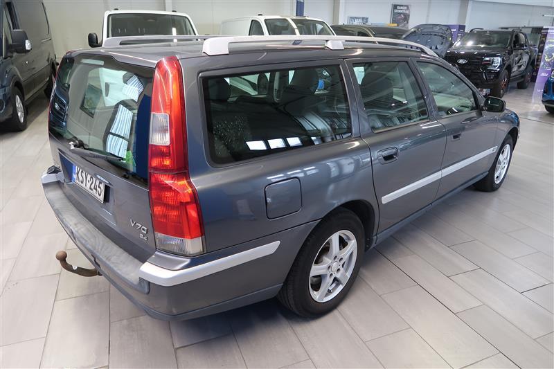 Volvo V70 2003