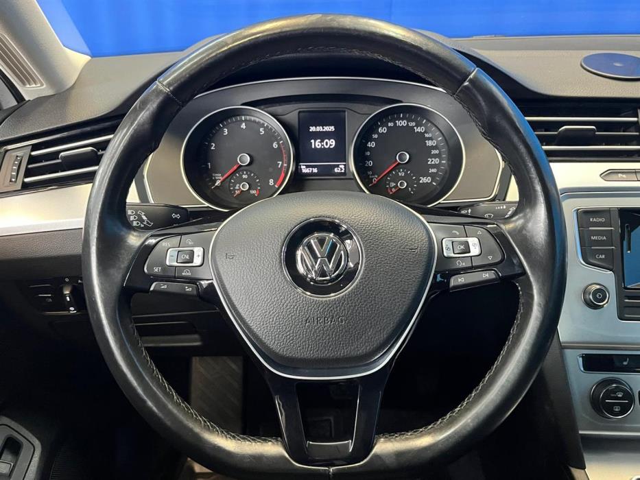 Volkswagen Passat 2015