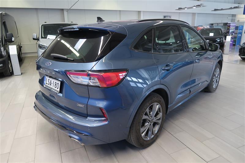 Ford Kuga 2023