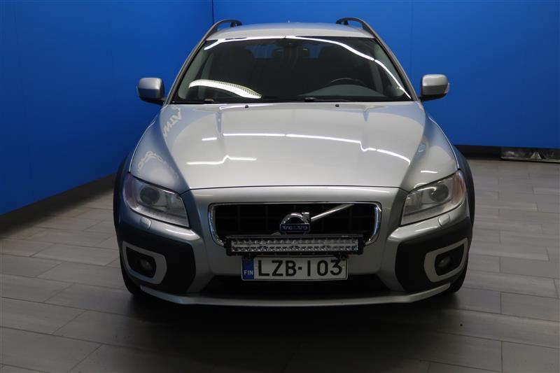 Volvo XC70 2010
