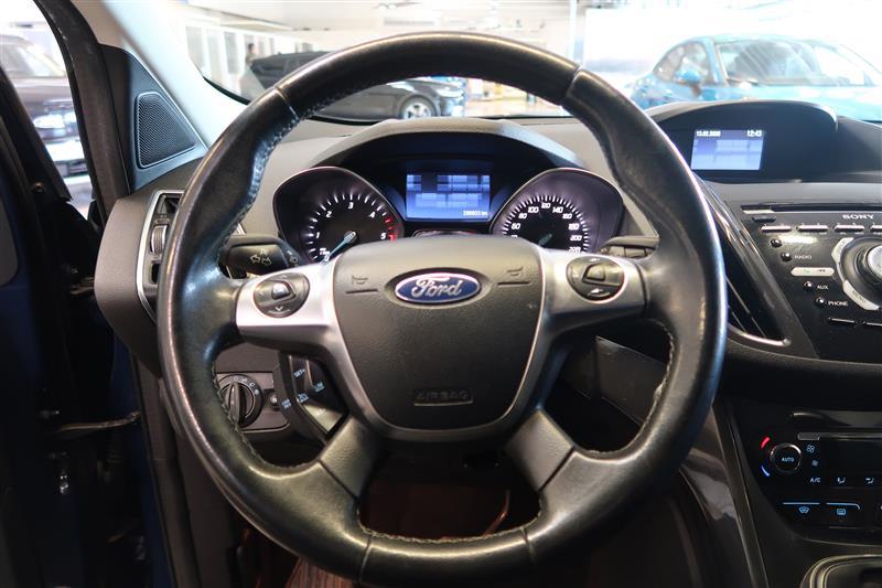 Ford Kuga 2015