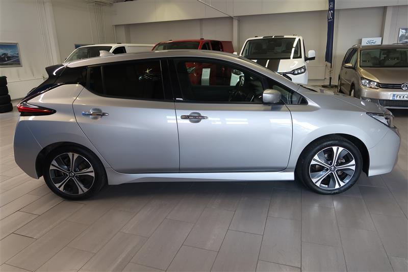 Nissan Leaf 2022