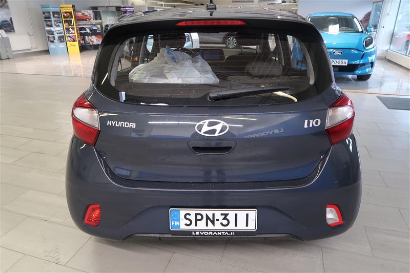 Hyundai i10 2023