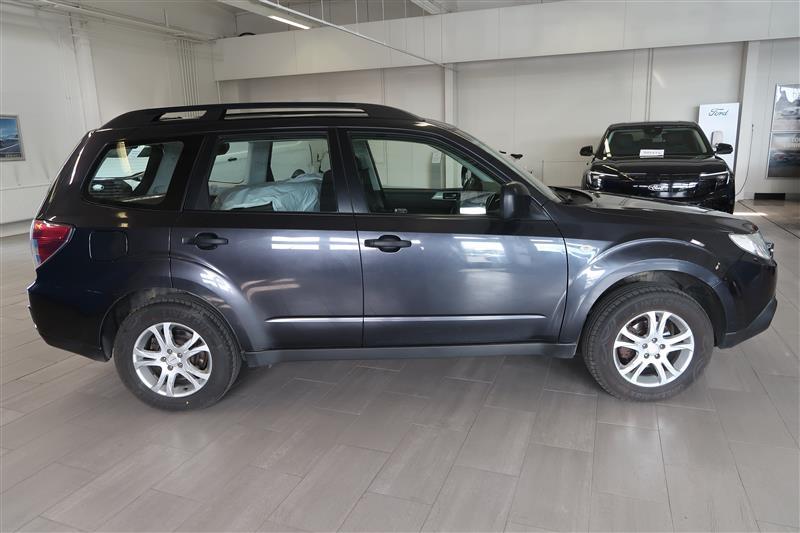 Subaru Forester 2010
