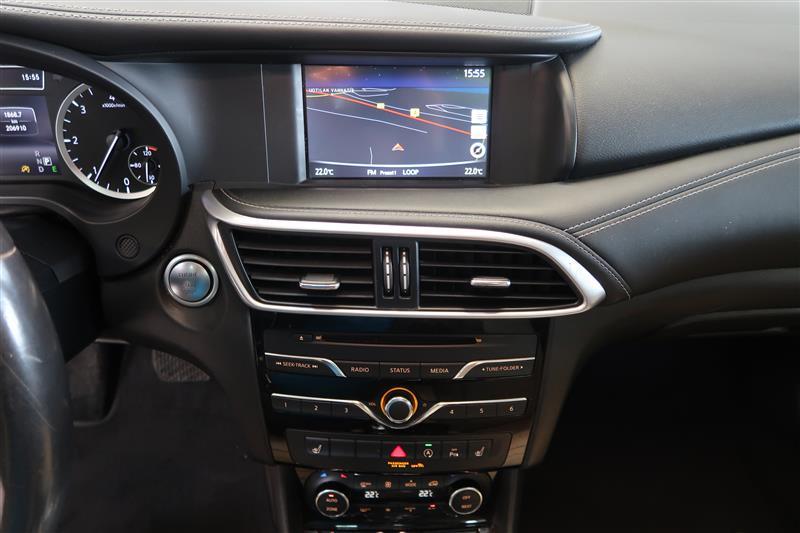 Infiniti QX30 2017