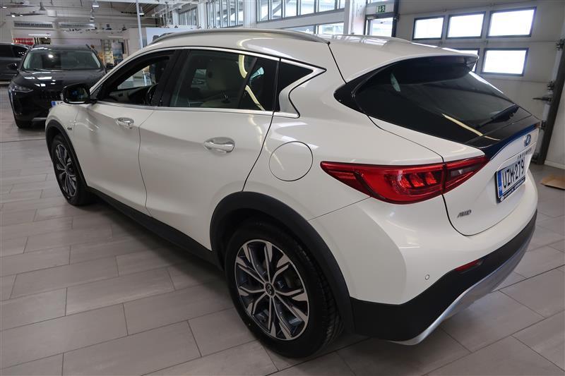 Infiniti QX30 2017