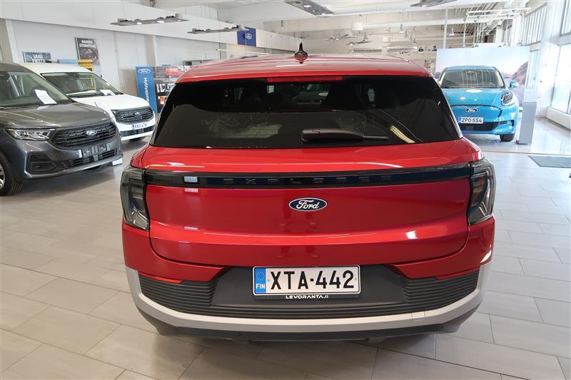 Ford Explorer 2024