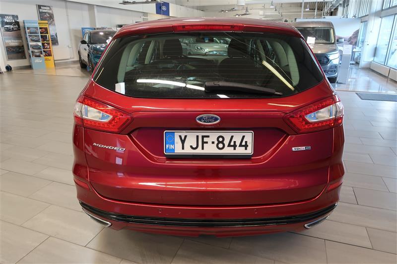 Ford Mondeo 2016
