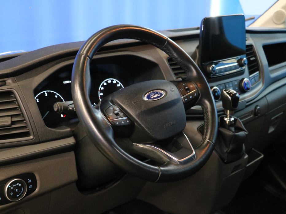Ford Transit 2021