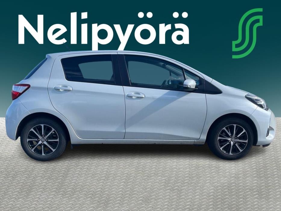 TOYOTA YARIS 2019