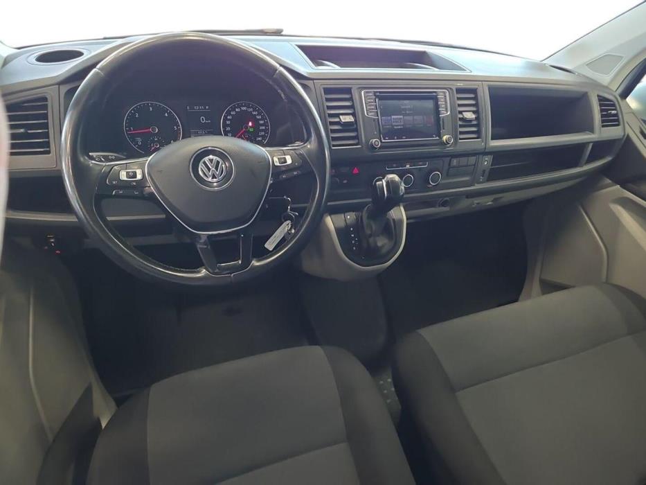 VOLKSWAGEN Transporter 2019