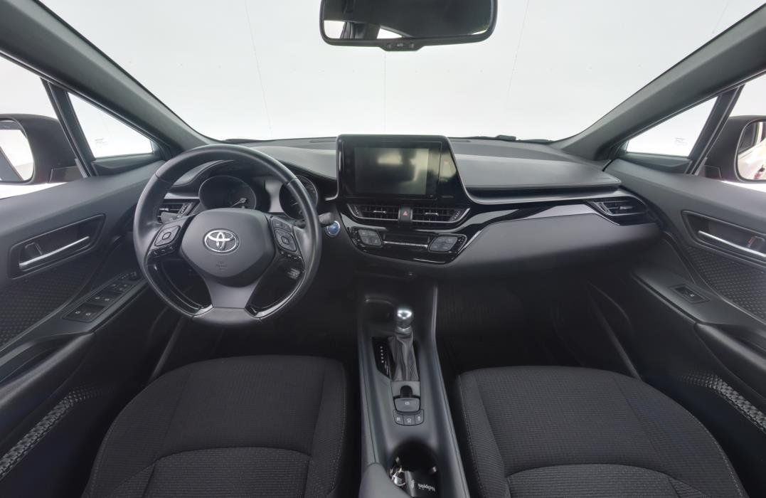 TOYOTA C-HR 2019
