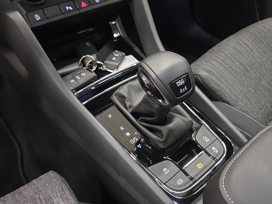 SKODA Karoq 2019