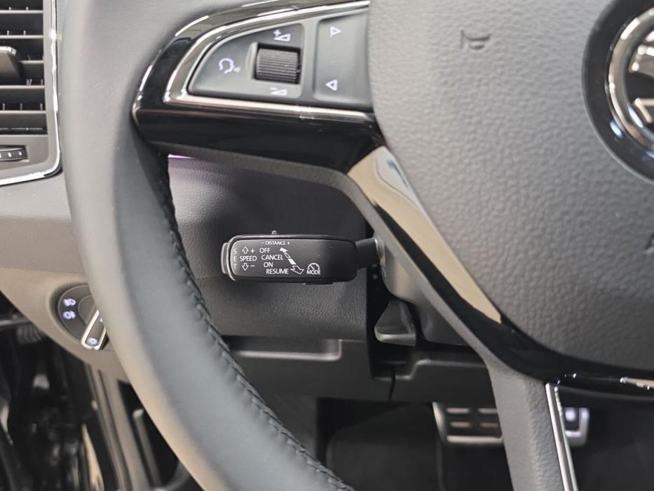 SKODA Karoq 2019
