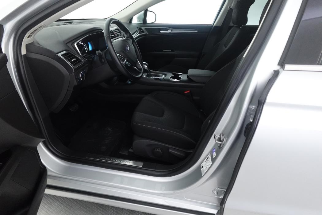 FORD Mondeo 2020