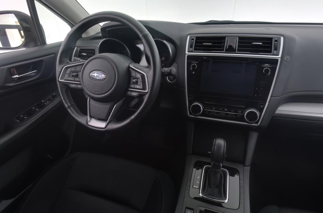 SUBARU Outback 2019