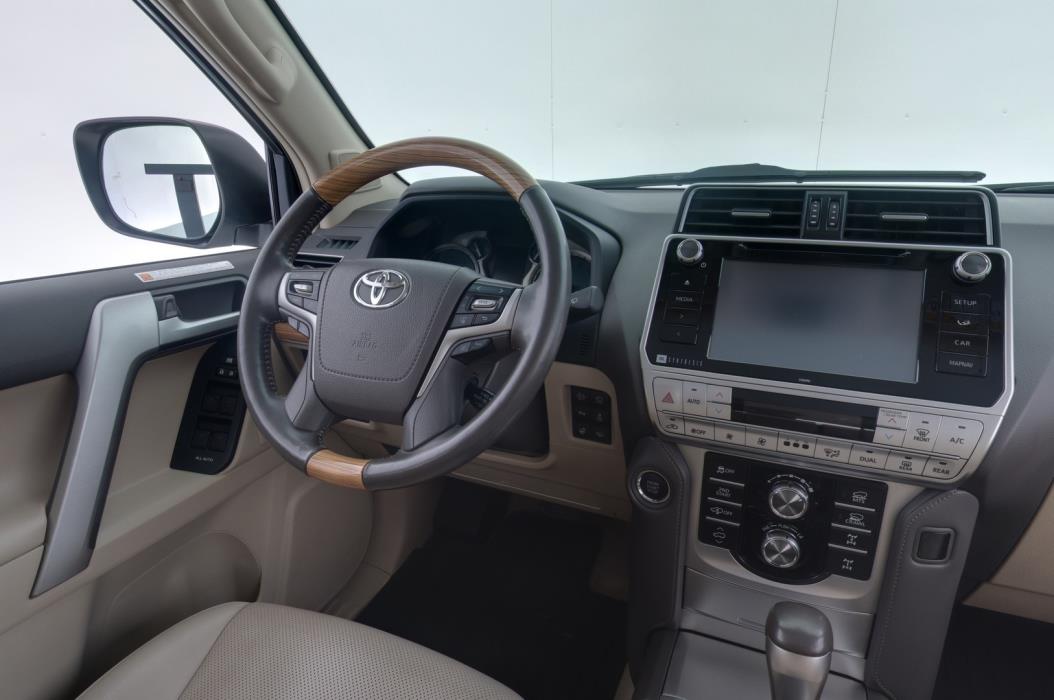 TOYOTA LAND CRUISER 2019