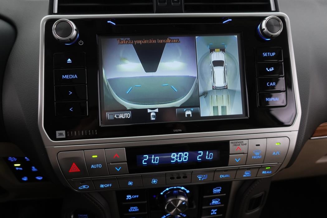 TOYOTA LAND CRUISER 2019