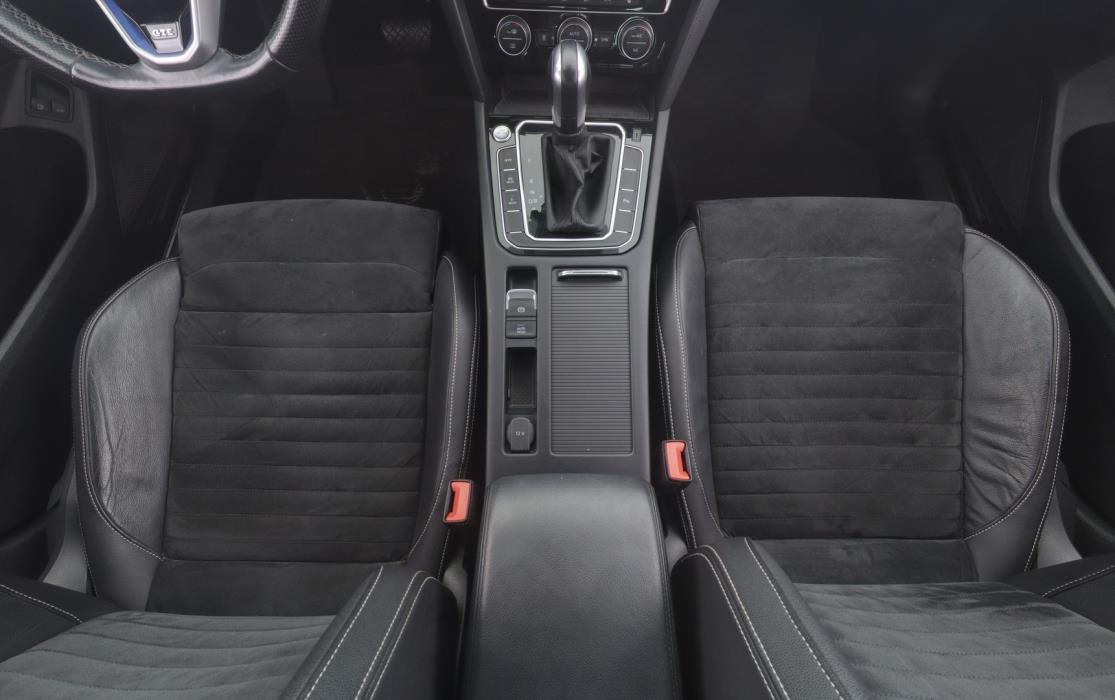 VOLKSWAGEN Passat 2020