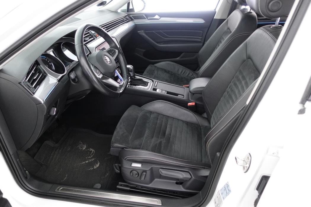 VOLKSWAGEN Passat 2020