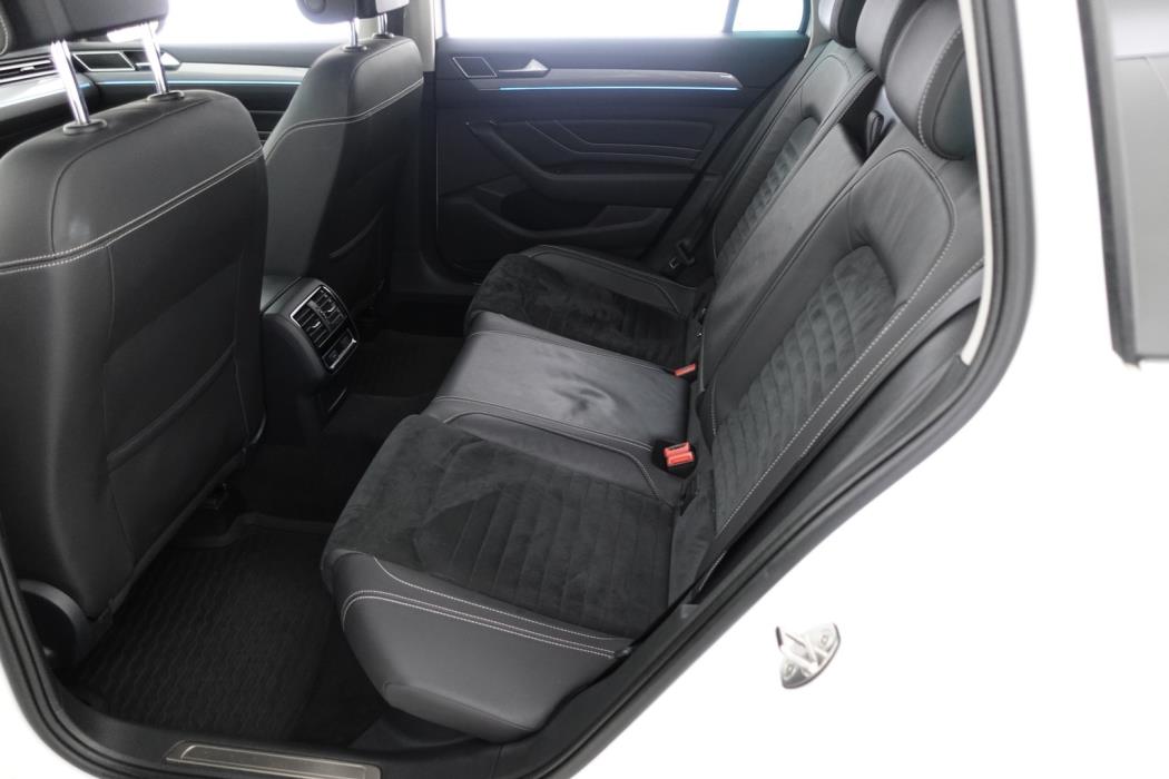 VOLKSWAGEN Passat 2020