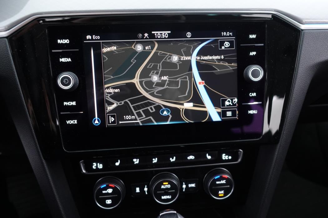 VOLKSWAGEN Passat 2020