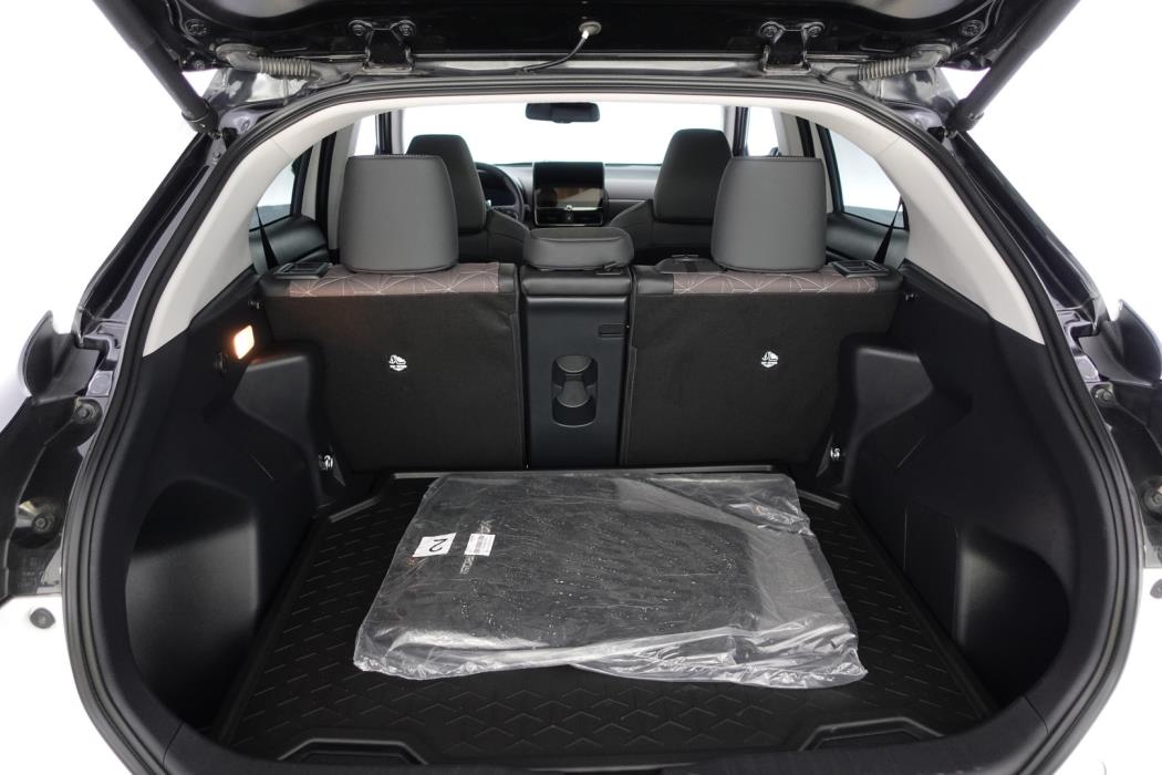 TOYOTA Yaris Cross 2024