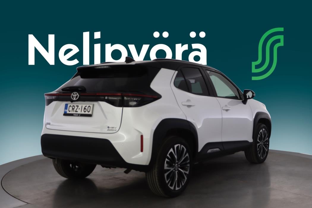 TOYOTA Yaris Cross 2024