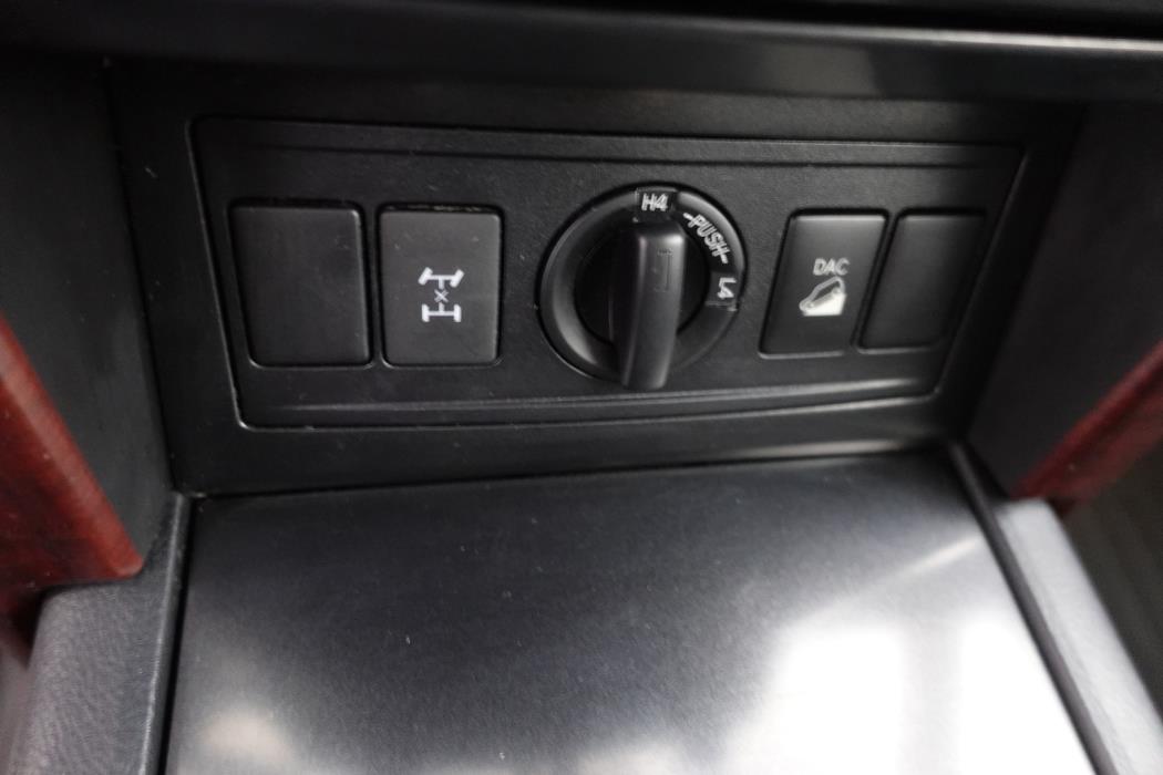 TOYOTA Land Cruiser 2016
