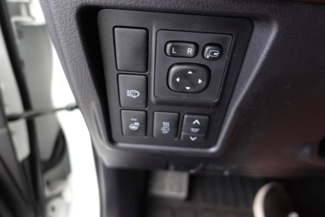 TOYOTA Land Cruiser 2016