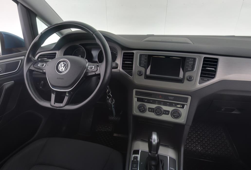 VOLKSWAGEN Golf Sportsvan 2014