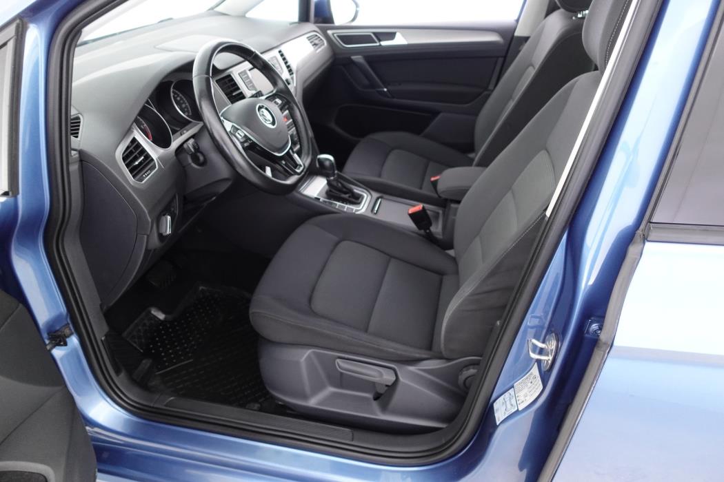 VOLKSWAGEN Golf Sportsvan 2014