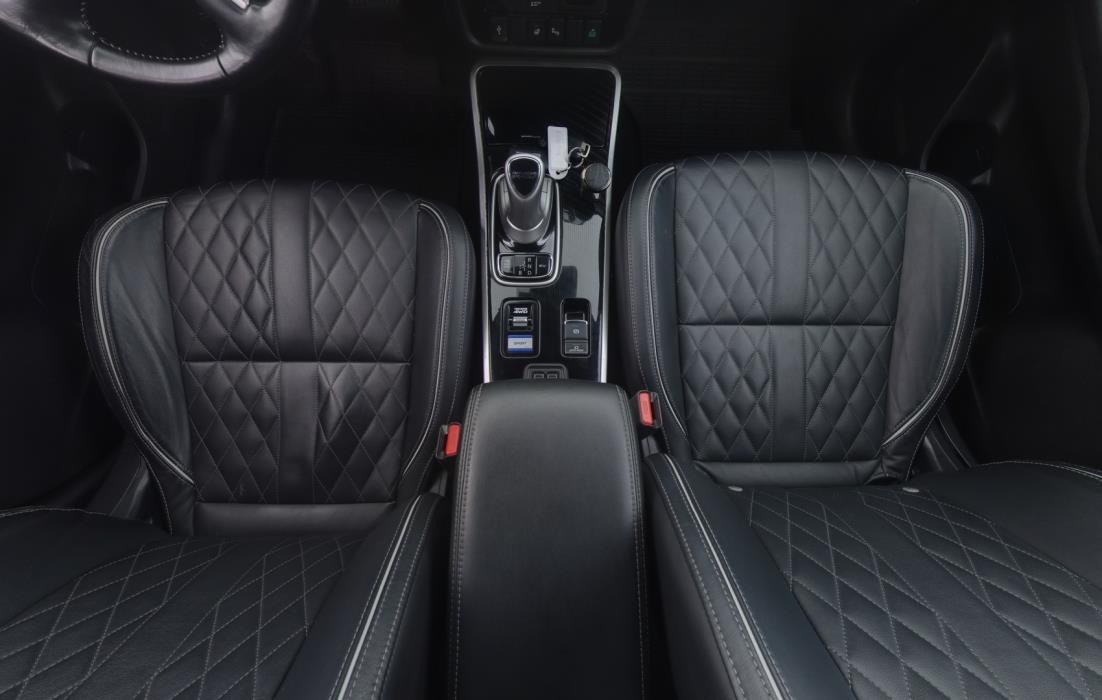 MITSUBISHI Outlander PHEV 2020