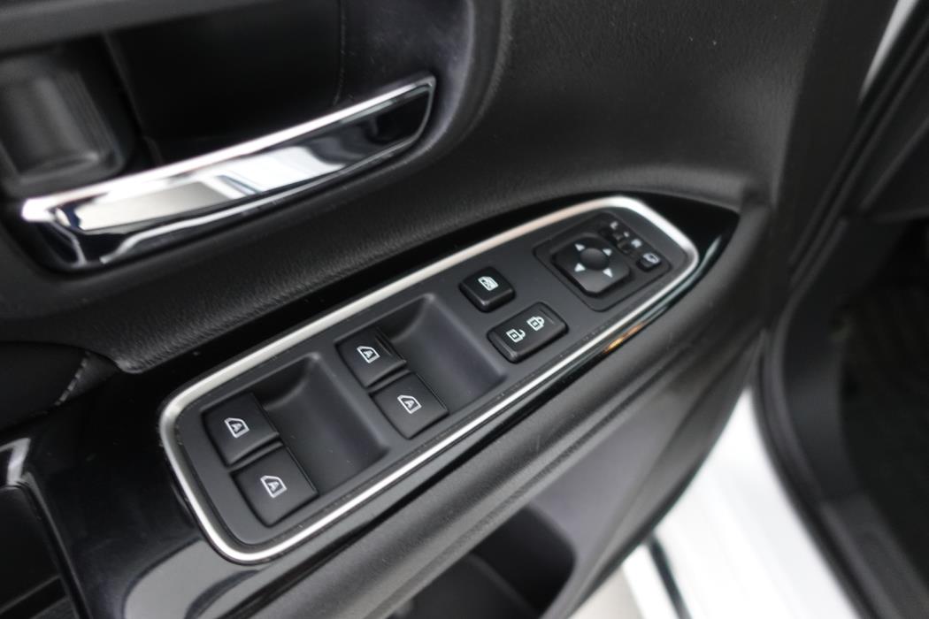 MITSUBISHI Outlander PHEV 2020