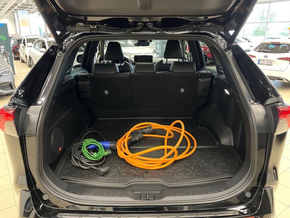 TOYOTA RAV4 Plug-in 2023