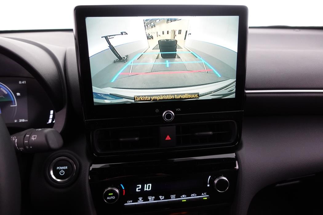 TOYOTA Yaris Cross 2024